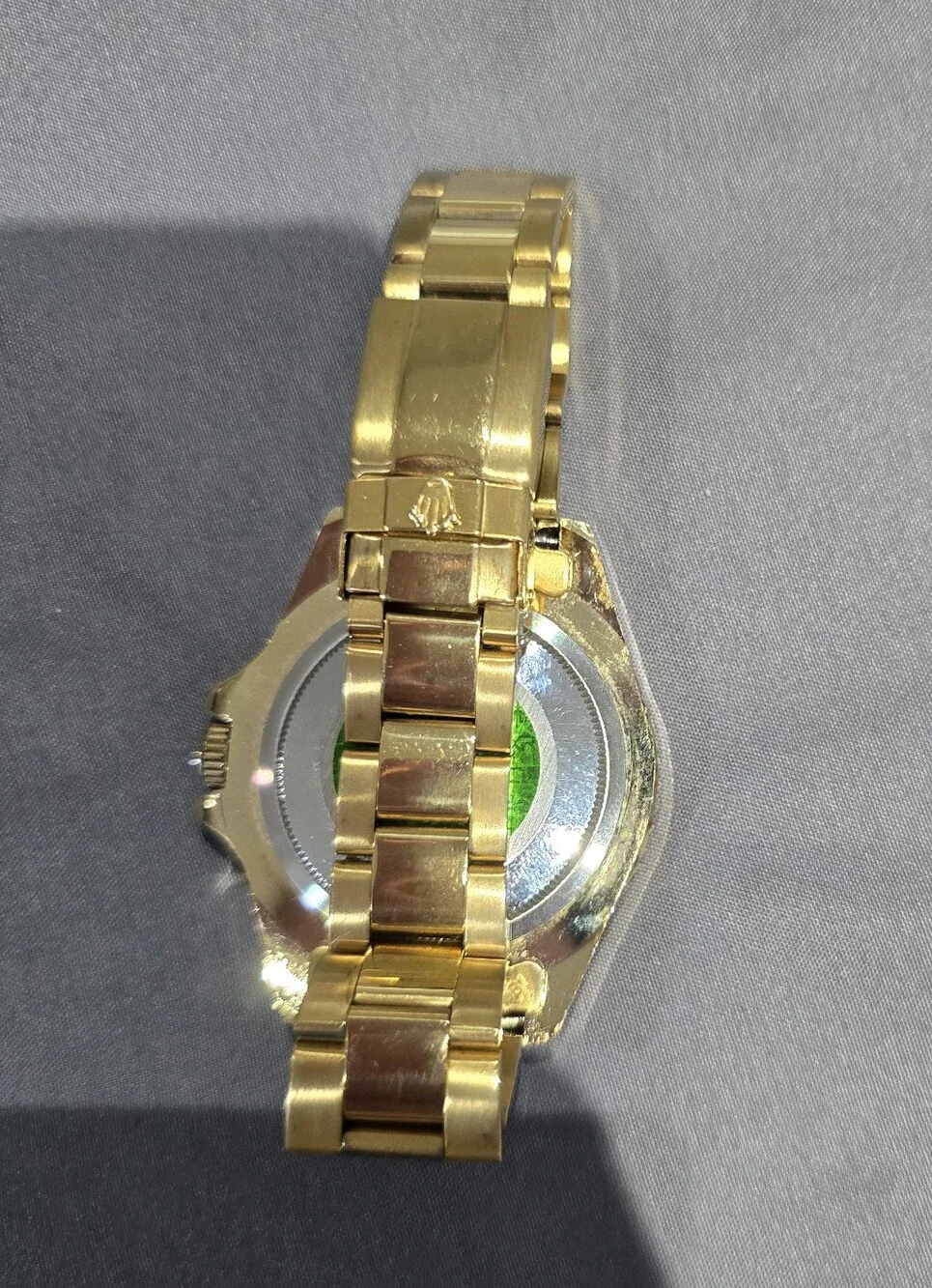The Unbranded Brand polished gold